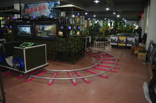 广州游戏机厂家生产的儿童轨道车铁道游击队